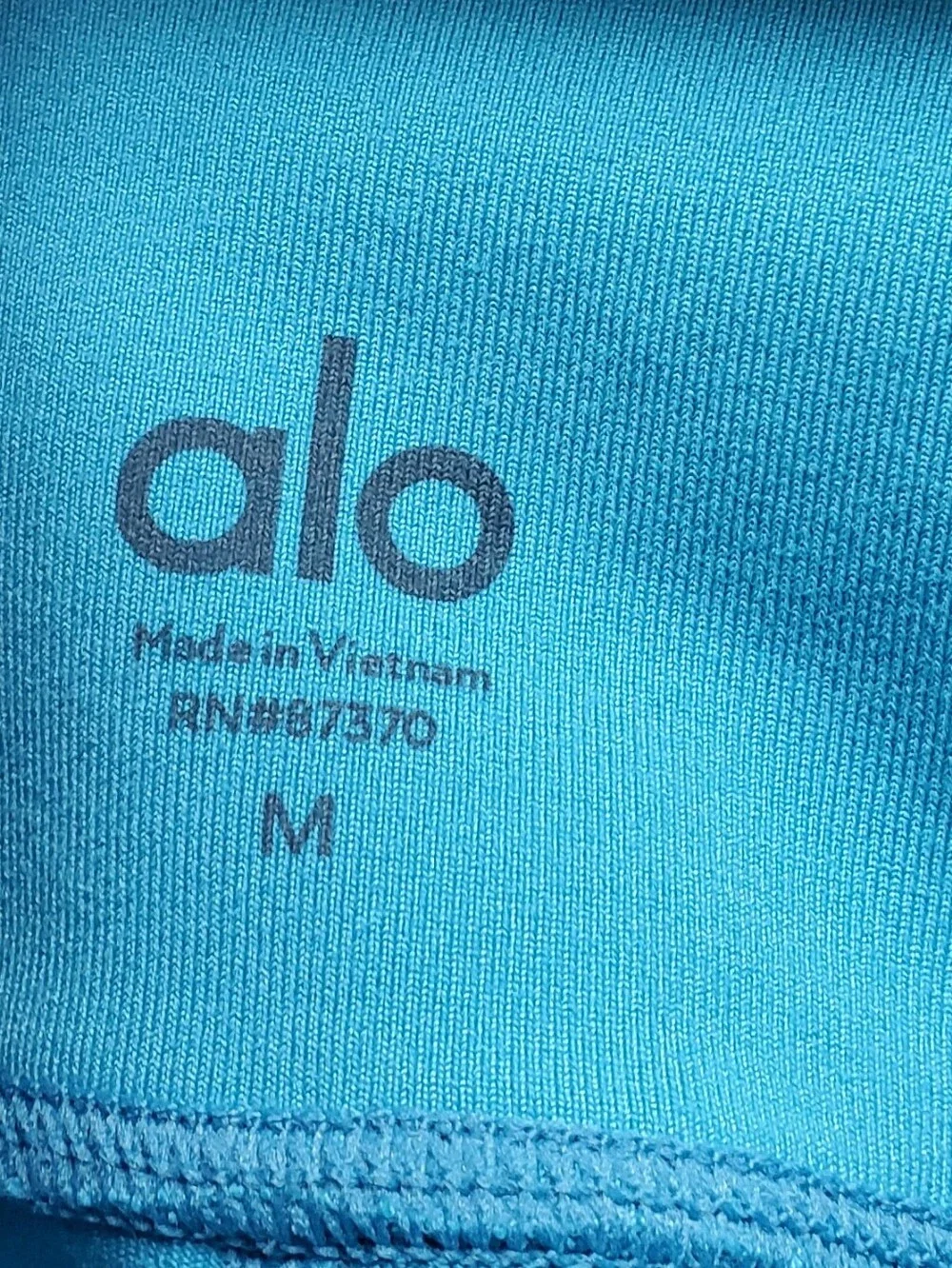 ALO Yoga Blue 7/8 Leggings Size M